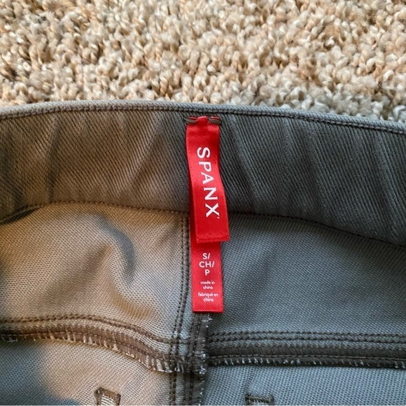 Spanx Pull On Taupe Jeans Sz Small - Picture 3 of 13